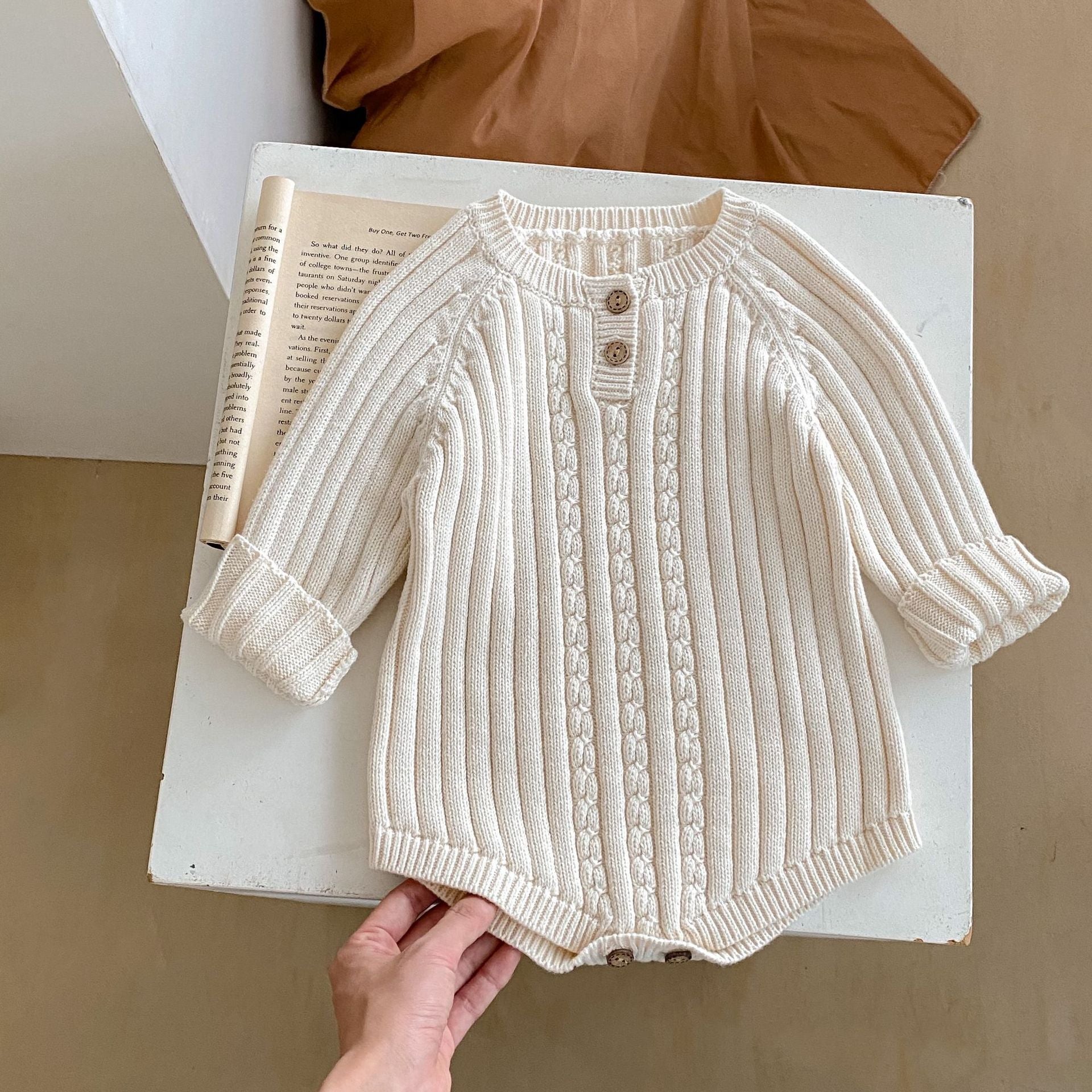 【BABY】Off Whiteネットリブニットロンパース CawaKomostore