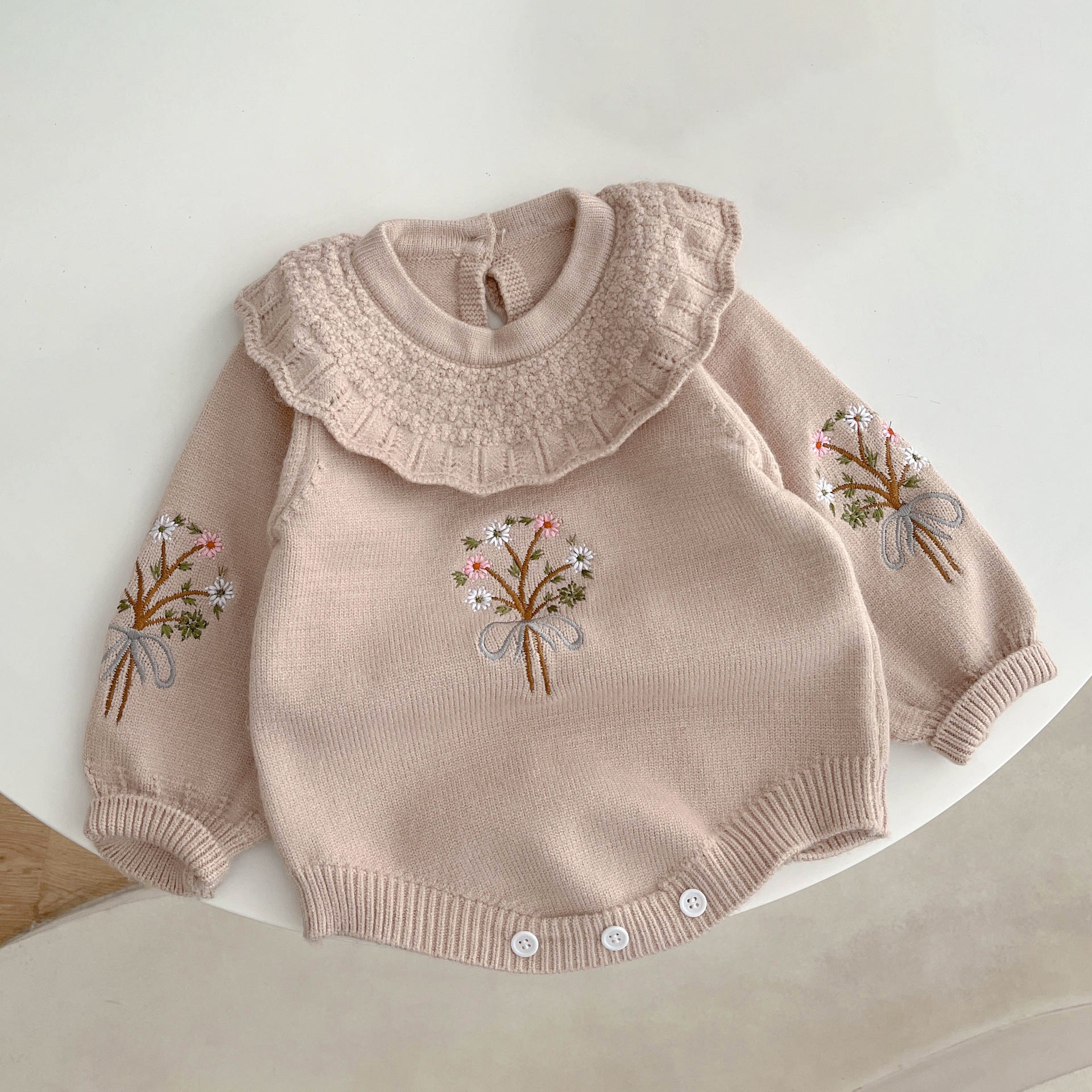 【BABY】フラワーニット フリル襟ロンパース CawaKomostore