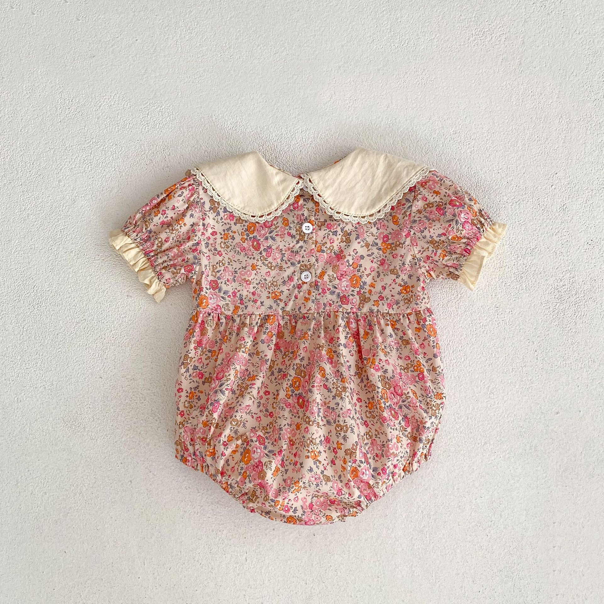 【BABY】可愛い襟ピンク花柄ロンパース CawaKomostore