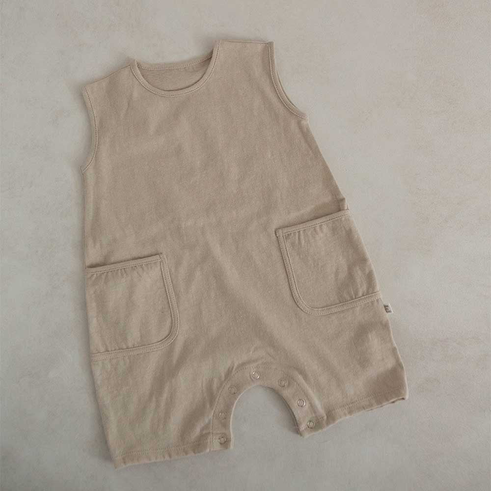 【BABY】シンプルデザインノースリーブロンパース CawaKomostore