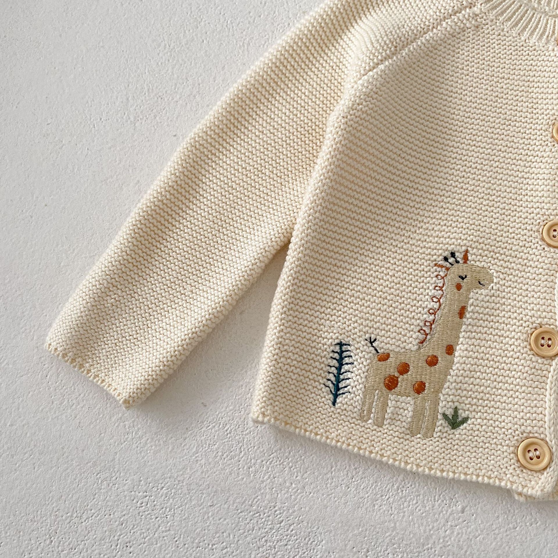 【BABY】キリン＆象さん刺繍ニットカーディガン