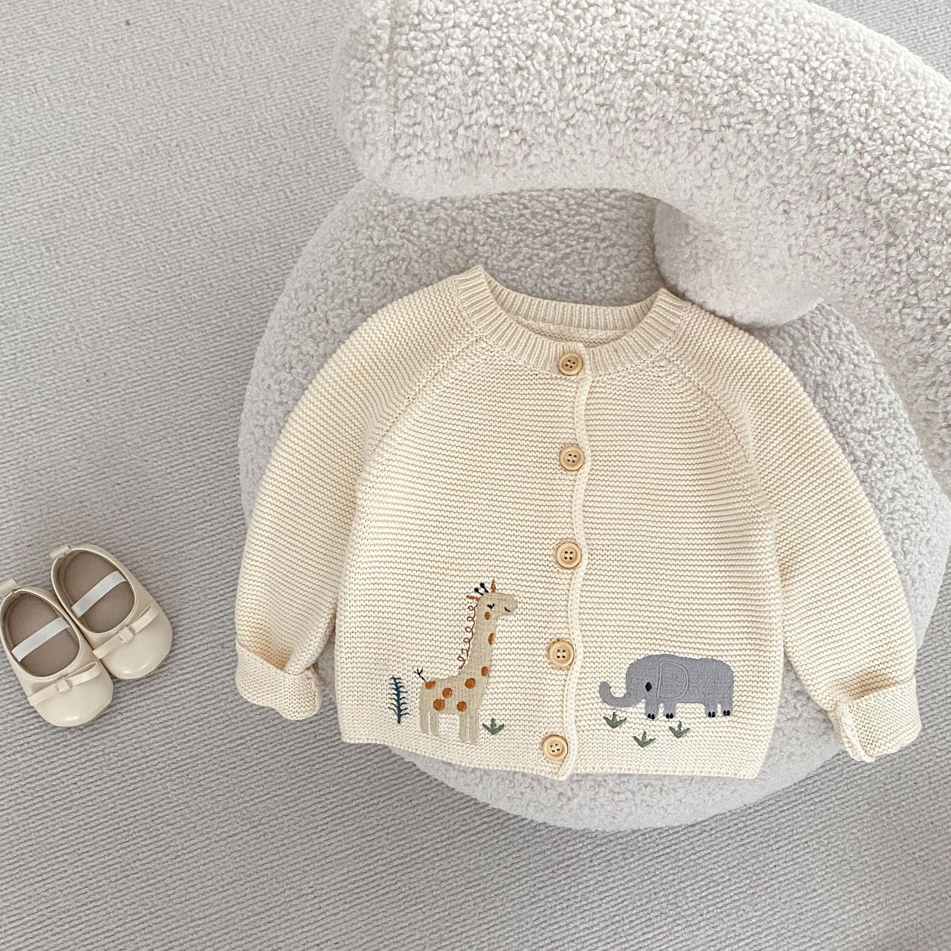 【BABY】キリン＆象さん刺繍ニットカーディガン